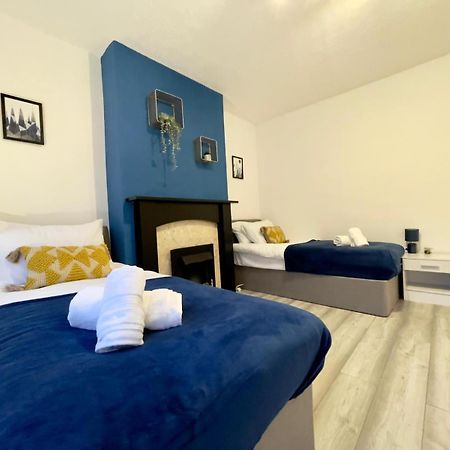 Sariyu Space Luton Otel Luton  Dış mekan fotoğraf