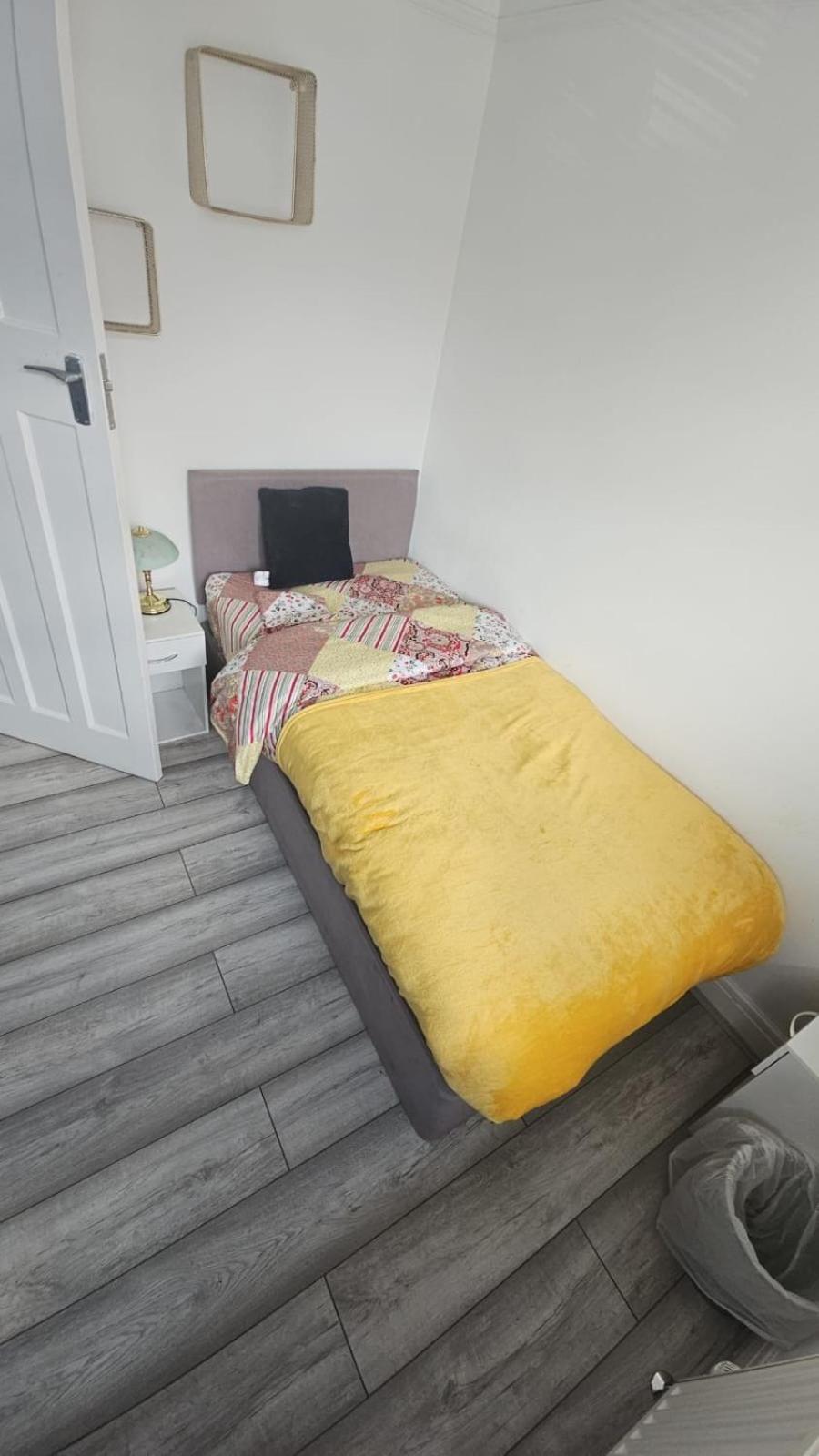 Sariyu Space Luton Otel Luton  Dış mekan fotoğraf